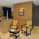 Hotel Cardinal Rive Gauche